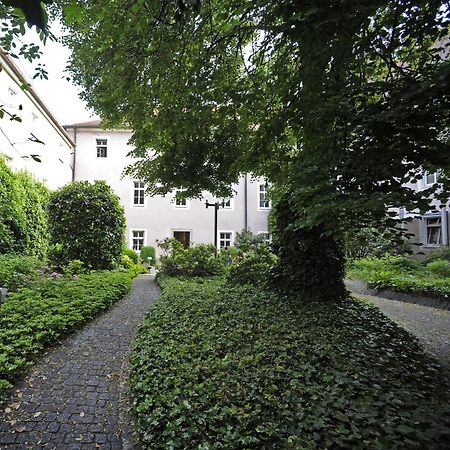 Gastehaus Der Katholischen Akademie Hotel Regensburg Exterior foto